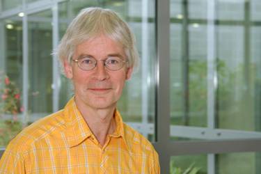 Prof. Dr. Reinhard Lütjen